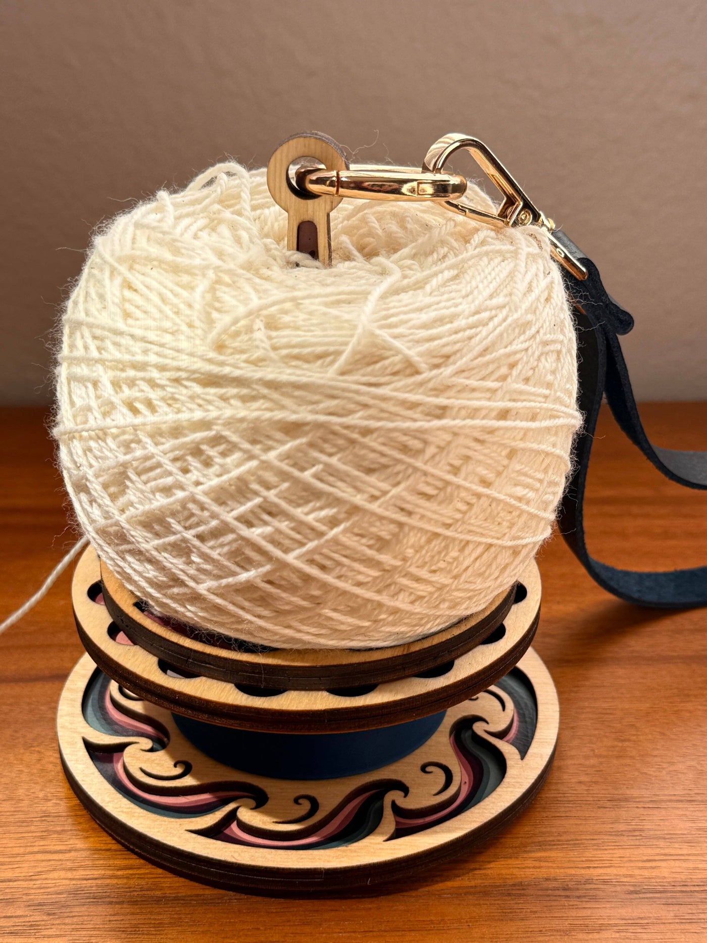 The Whirl - Waves of Love