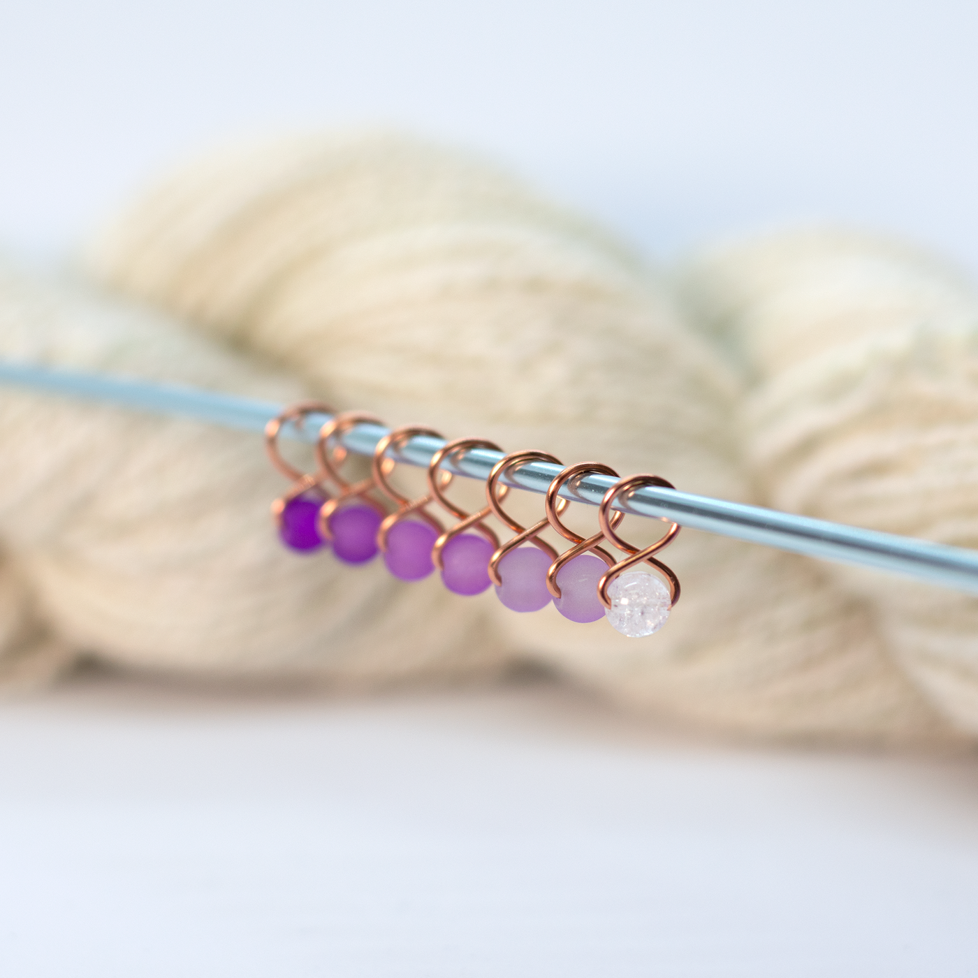 Small Snag-free Stitch Markers : Copper