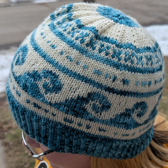 Blue Wave Hat | Knitting Kit