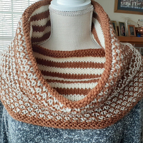 Versa Cowl | Knitting Kit