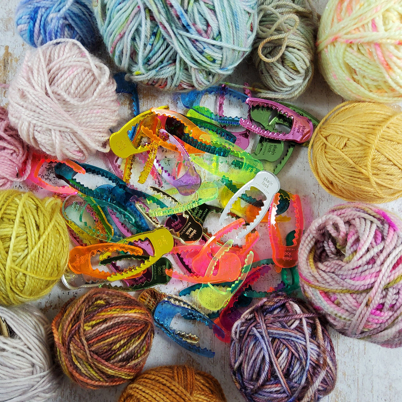 Acrylic Skein Lock